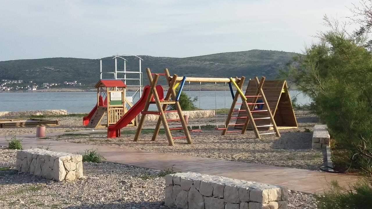 Inga'S Apartment Starigrad Exterior photo